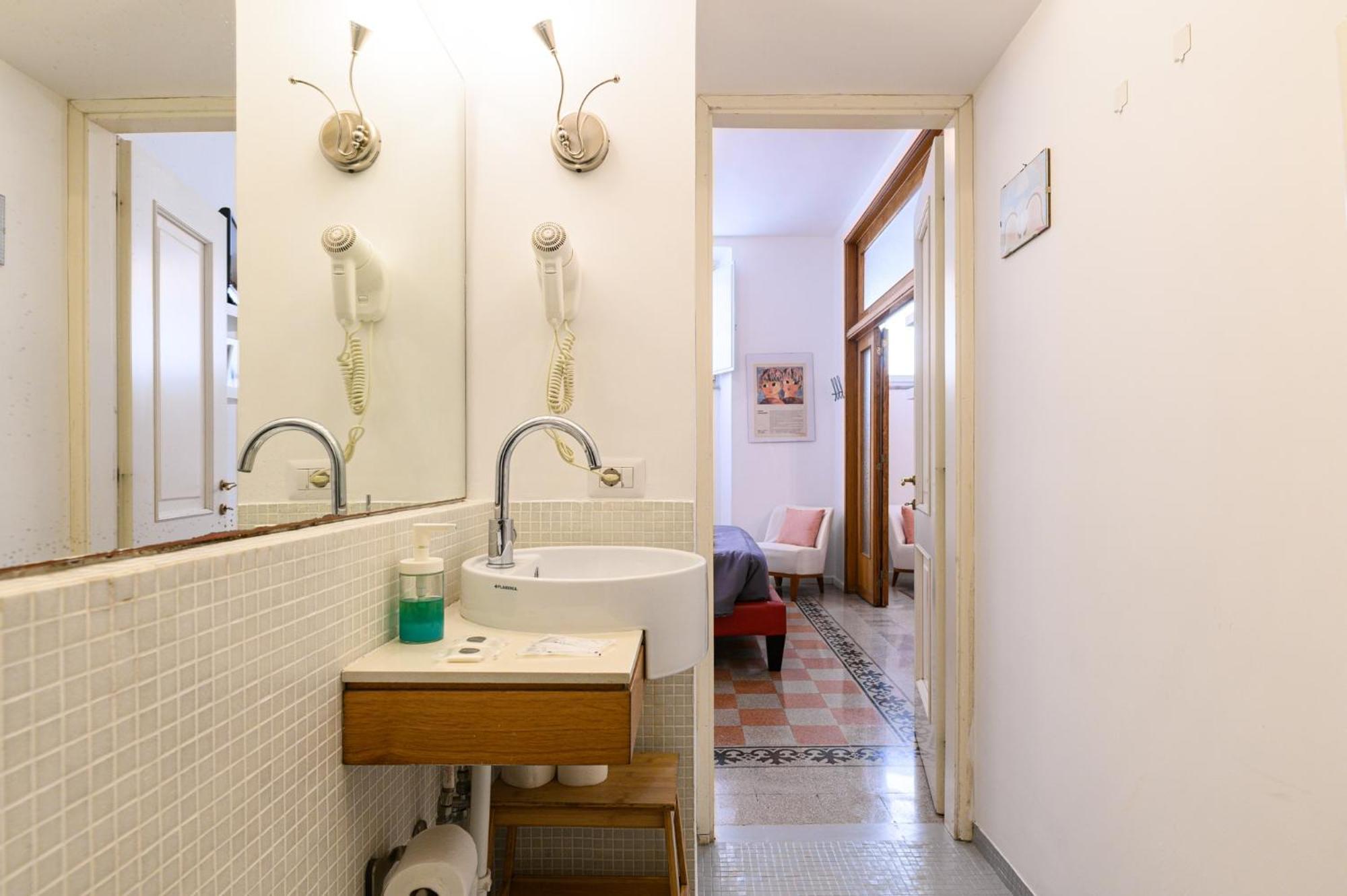 San Lorenzo Flat 2 Rom